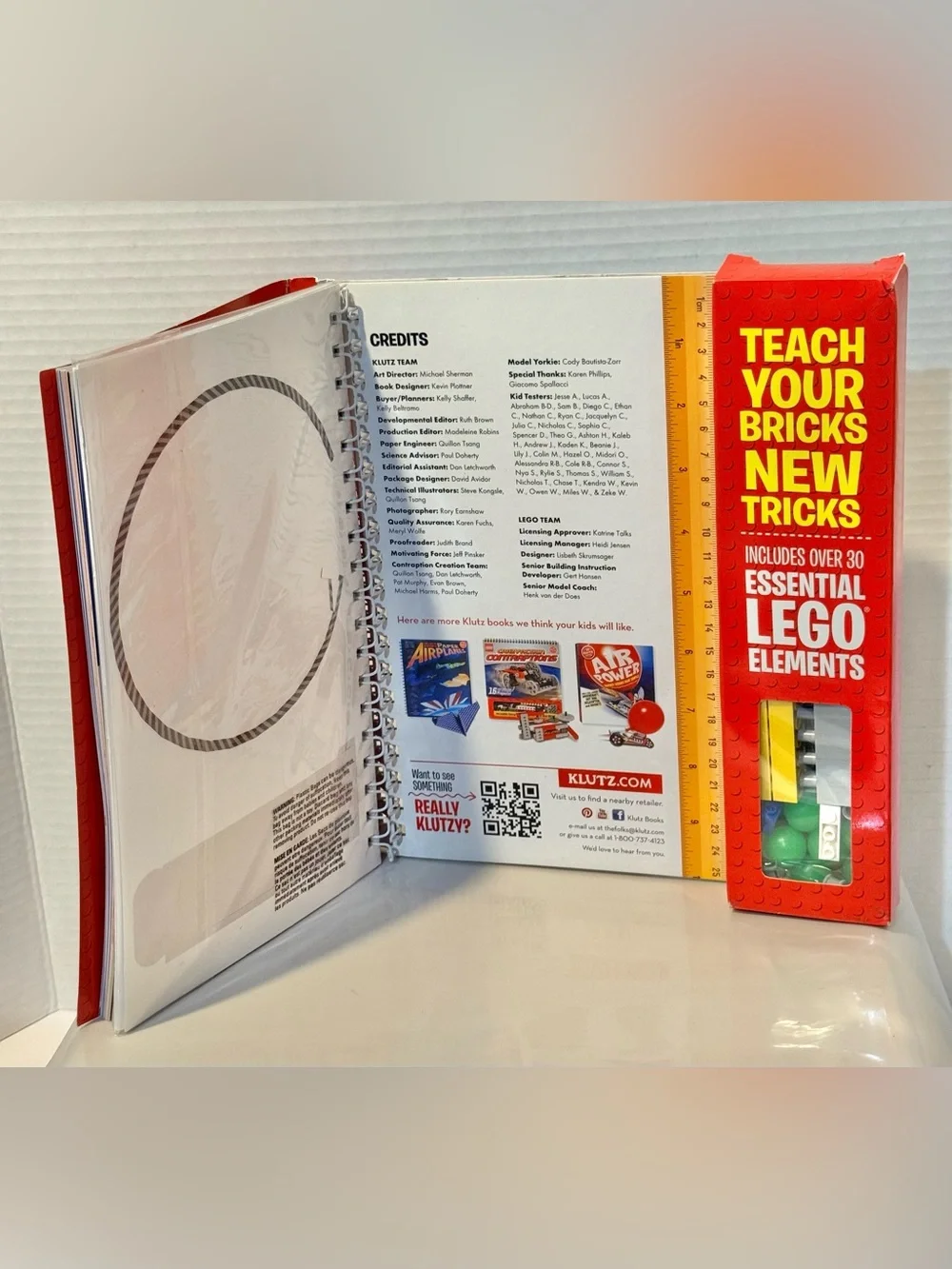 LEGO Chain Reactions Book: Design and Build Moving Machines w/30+ Legos New